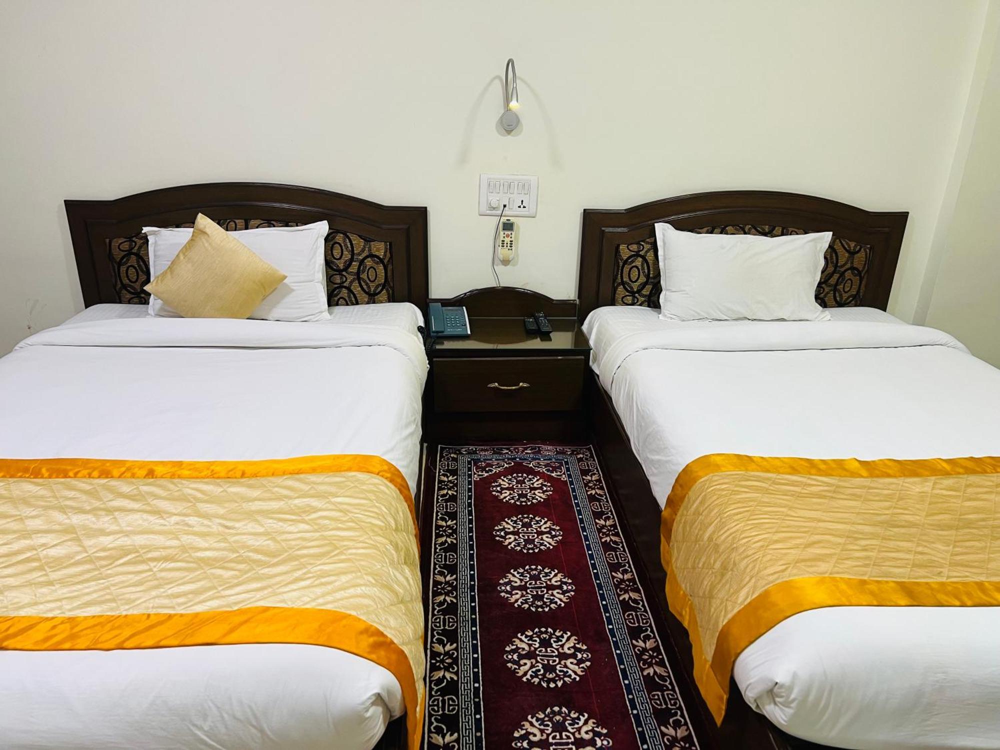 Bodhgaya Regency Hotel Bagian luar foto